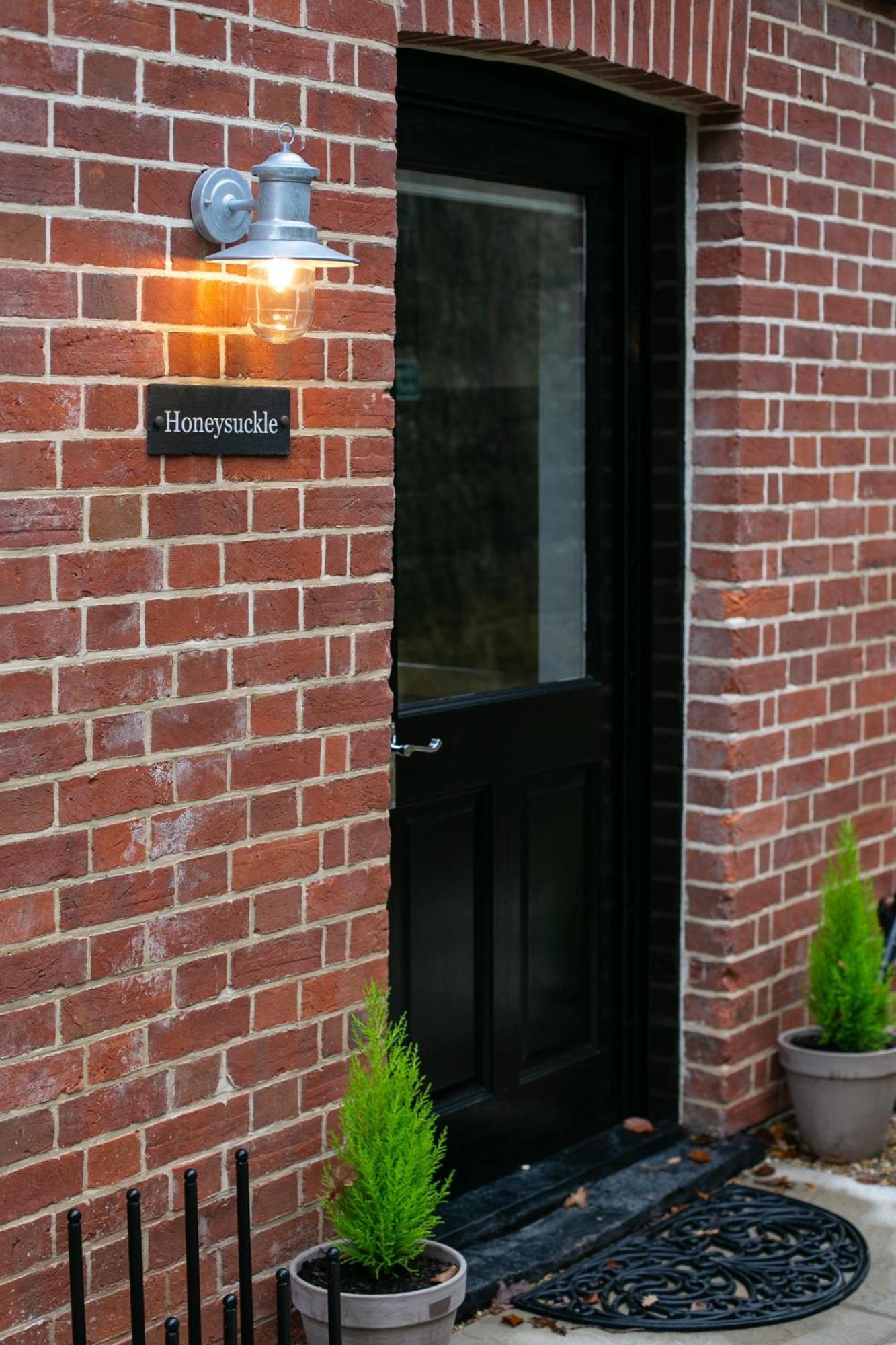 Accommodation At Salomons Estate Royal Tunbridge Wells Exterior foto